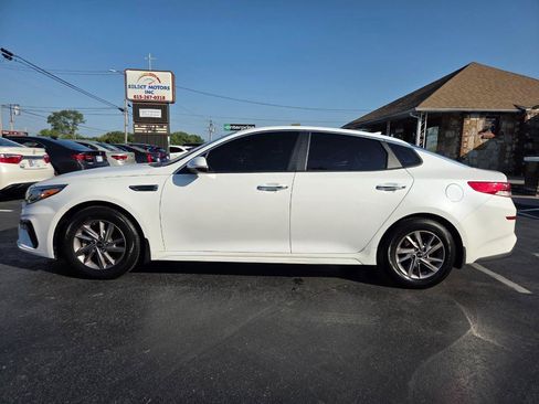 Used 2020 Kia Optima LX FWD image 3