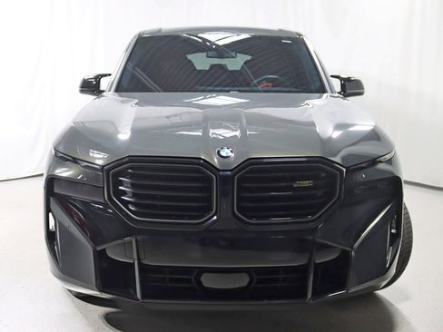 Used 2023 BMW XM w/ M Driver's Package image 8