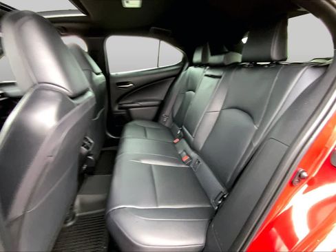 Used 2025 Lexus UX 300h FWD image 19