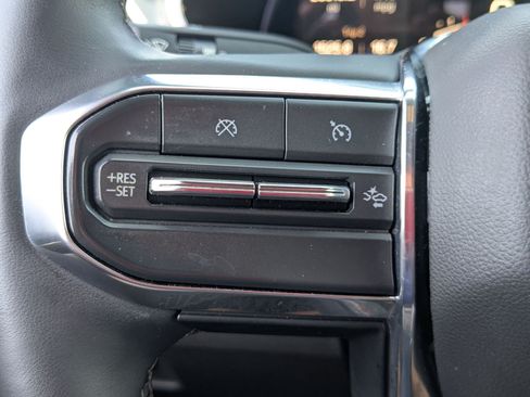 Certified 2023 GMC Canyon Denali AWD/4WD image 19