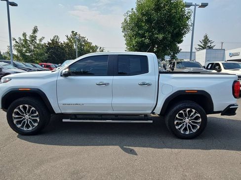 Used 2023 GMC Canyon Denali AWD/4WD image 4