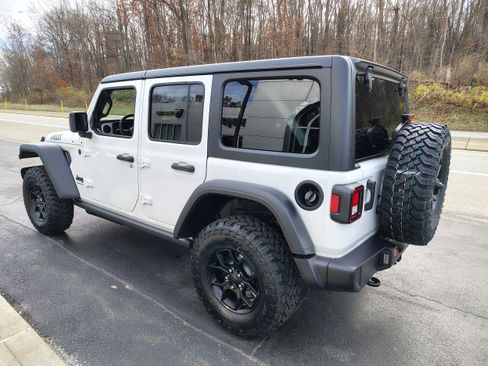 New 2026 Jeep Wrangler Unlimited Sport image 5