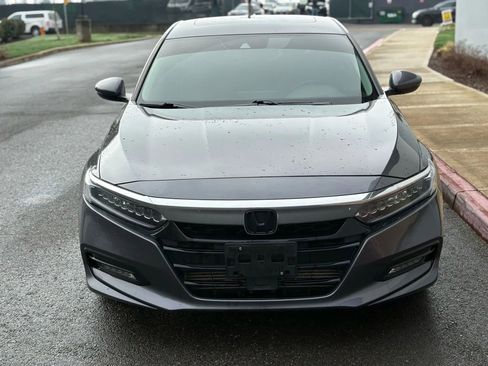 Used 2019 Honda Accord Touring image 9