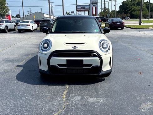 Used 2023 MINI Cooper S FWD image 2
