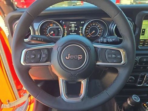 Certified 2023 Jeep Wrangler Unlimited Sahara AWD/4WD image 24