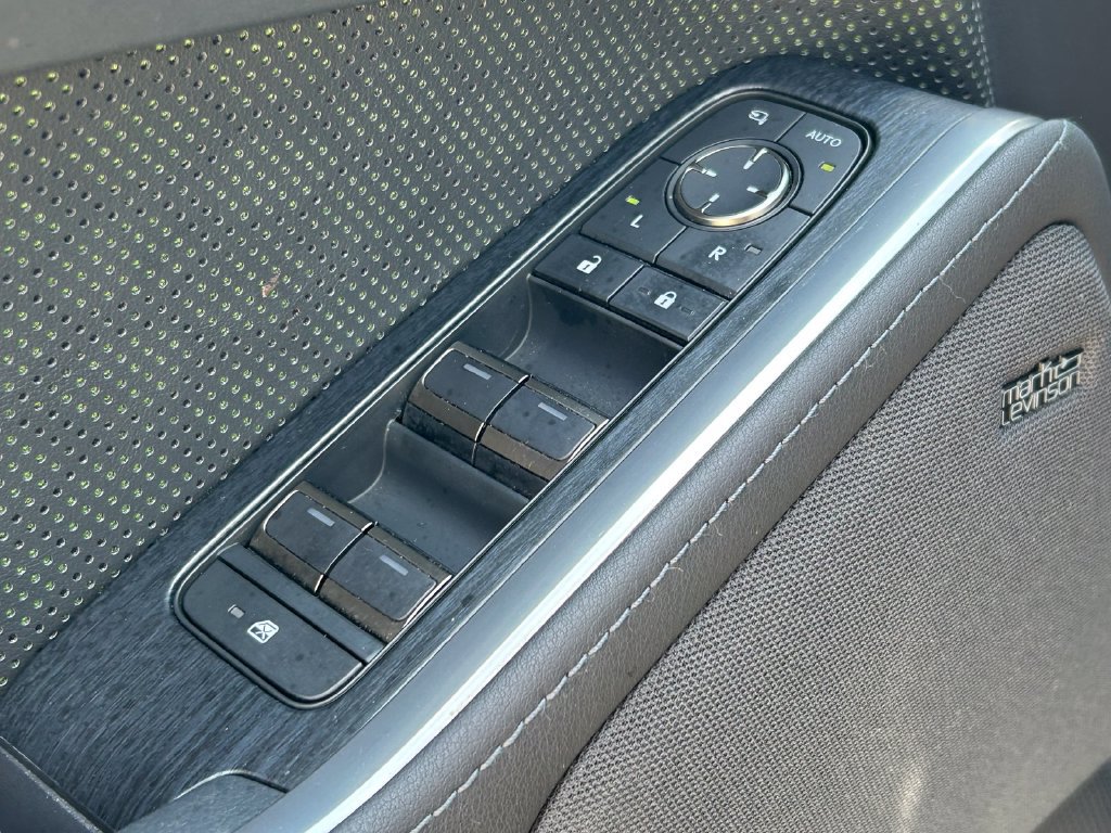 Used 2025 Lexus GX 550 AWD/4WD image 27