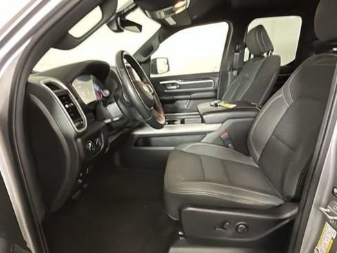 Used 2022 RAM 1500 Big Horn AWD/4WD image 12