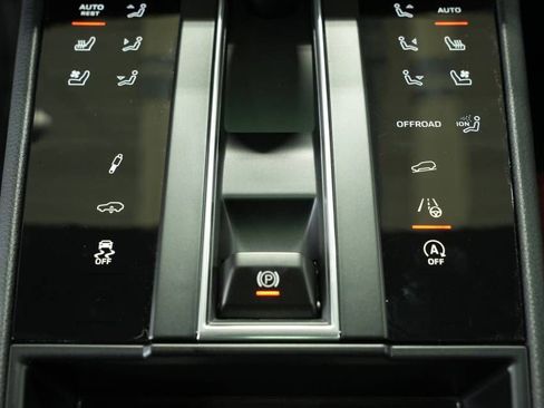 New 2026 Porsche Macan S image 22