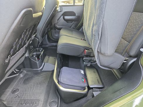 Used 2021 Jeep Gladiator Mojave image 14