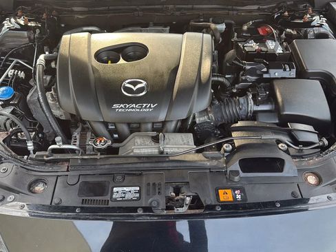 Used 2015 MAZDA MAZDA3 i Grand Touring image 23