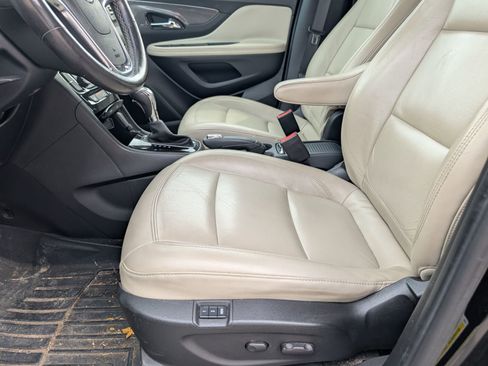 Used 2018 Buick Encore Essence image 6