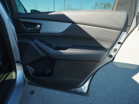 Used 2023 Acura MDX SH-AWD image 24