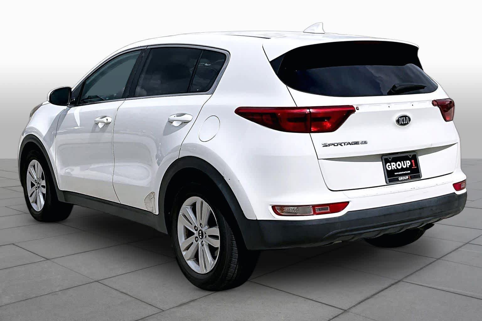 Used 2018 Kia Sportage LX FWD image 10