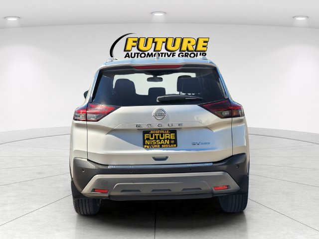 Used 2023 Nissan Rogue SV w/ SV Premium Package AWD/4WD image 8