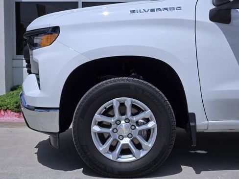 Used 2025 Chevrolet Silverado 1500 W/T w/ WT Safety Package RWD image 8