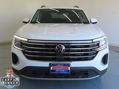 Used 2025 Volkswagen Atlas SE image 10