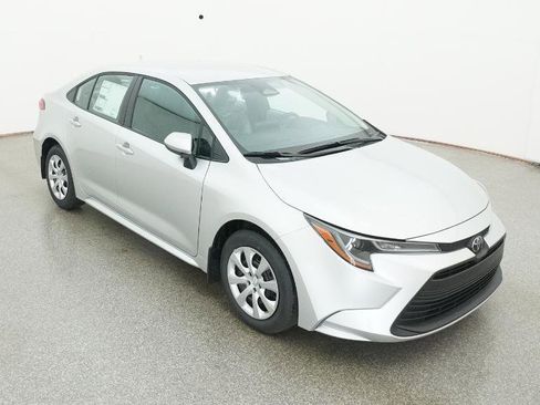 New 2026 Toyota Corolla LE image 30