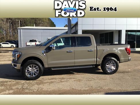 New 2026 Ford F150 Lariat w/ Equipment Group 501A Mid image 4