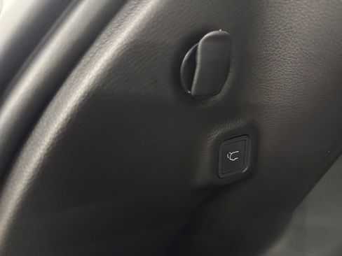 New 2026 Jeep Compass Latitude image 19