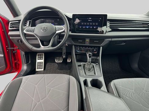 Used 2025 Volkswagen Jetta Sport FWD image 23