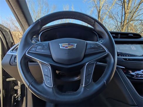 Certified 2023 Cadillac XT5 Luxury image 9