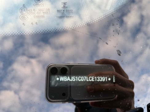 Used 2020 BMW 540i w/ M Sport Package image 25