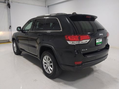 Used 2021 Jeep Grand Cherokee Laredo w/ Security & Convenience Group AWD/4WD image 5