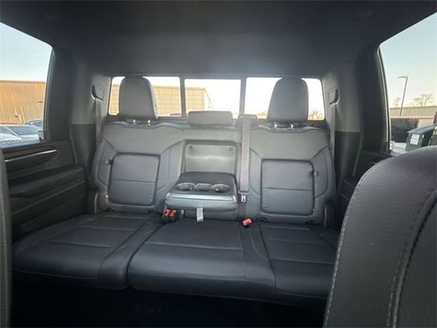 Used 2024 GMC Sierra 3500 Denali w/ Denali Reserve Package image 22