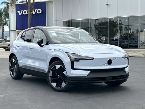 New 2026 Volvo EX30 Plus image 1