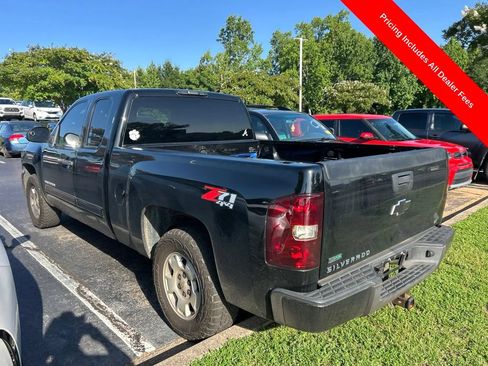 Used 2011 Chevrolet Silverado 1500 LT w/ All-Star Edition AWD/4WD image 8