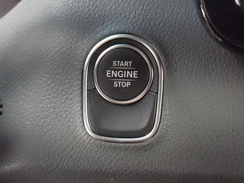 Used 2024 Mercedes-Benz Sprinter 2500 image 15