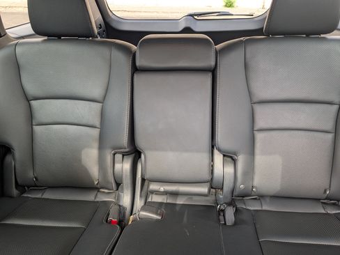 Used 2023 Honda Passport EX-L image 13