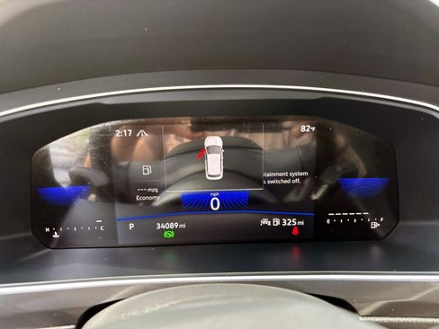 Used 2024 Volkswagen Tiguan SE R-Line image 15