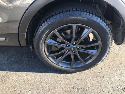 Used 2018 Ford Explorer XLT w/ Equipment Group 202A image 47