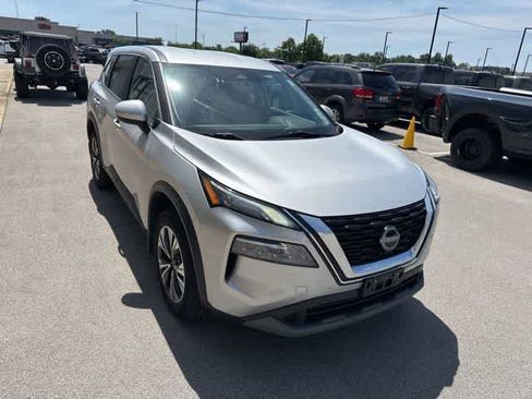 Used 2023 Nissan Rogue SV AWD/4WD image 27
