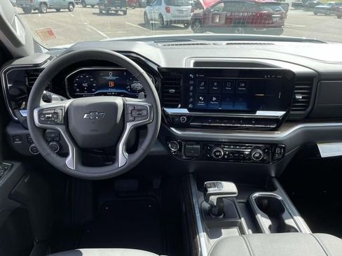 New 2025 Chevrolet Silverado 1500 RST w/ Convenience Package II AWD/4WD image 11