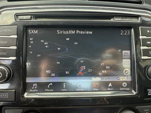 Used 2016 Nissan Maxima SR image 18