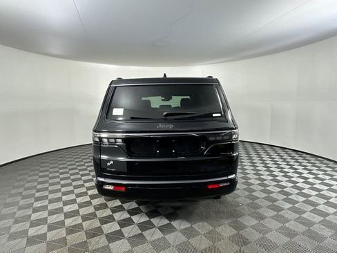 New 2026 Jeep Grand Wagoneer Limited image 7