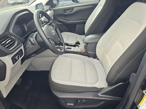 Used 2023 Ford Escape Active AWD/4WD image 5
