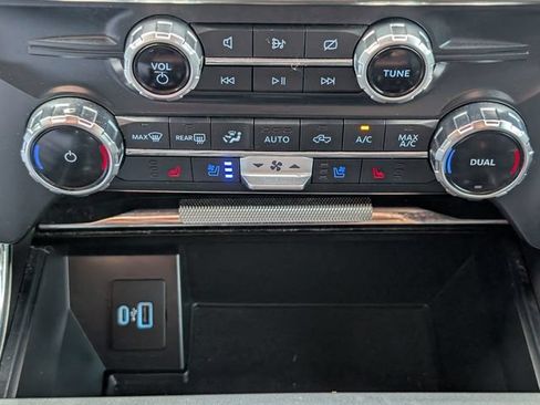 Used 2022 Ford F150 Lariat AWD/4WD image 20