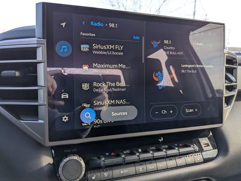 Used 2024 Toyota Tundra Limited image 21