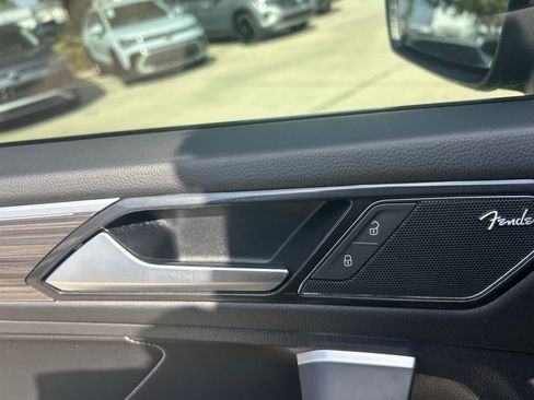 Used 2024 Volkswagen Tiguan SEL R-Line image 56