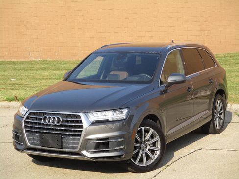 Used 2018 Audi Q7 3.0T Prestige w/ Prestige Package AWD/4WD image 55