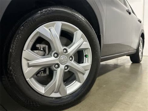 Certified 2024 Honda HR-V LX image 28