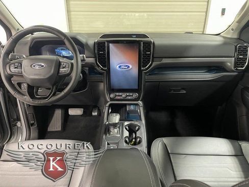 Used 2024 Ford Ranger Lariat w/ Trailer Tow Package AWD/4WD image 13