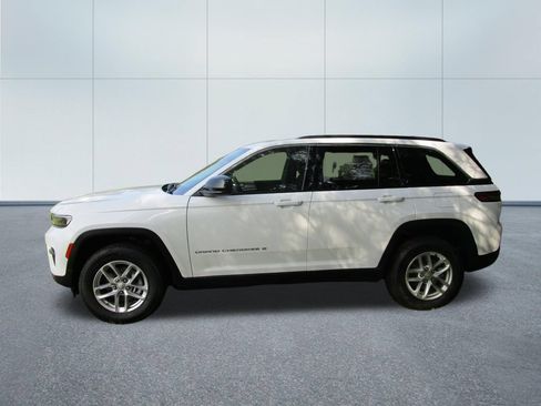 New 2026 Jeep Grand Cherokee Laredo X AWD/4WD image 3