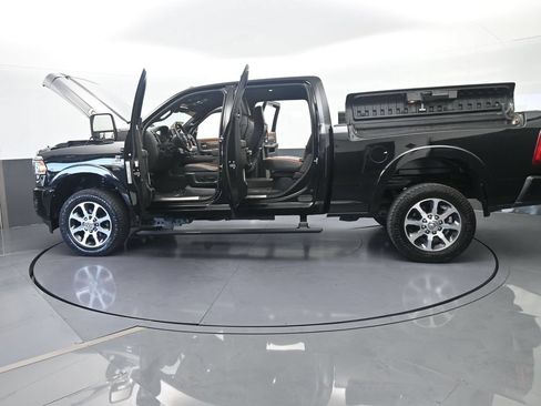 Used 2024 RAM 2500 Limited AWD/4WD image 82