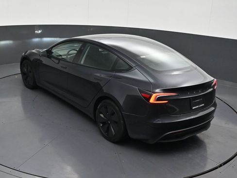 Used 2024 Tesla Model 3 Standard Range RWD image 16