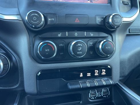 Used 2022 RAM 1500 Big Horn image 12