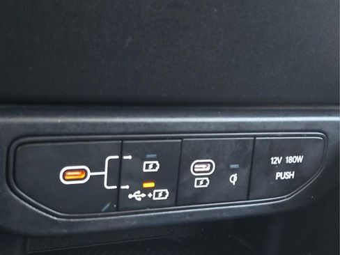 Used 2025 Kia K4 EX image 24